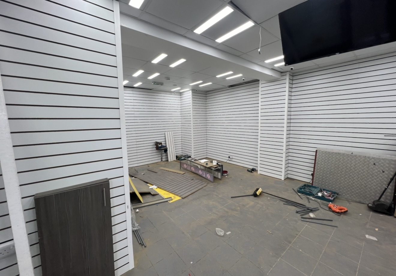 Retail unit wall and ceiling work
